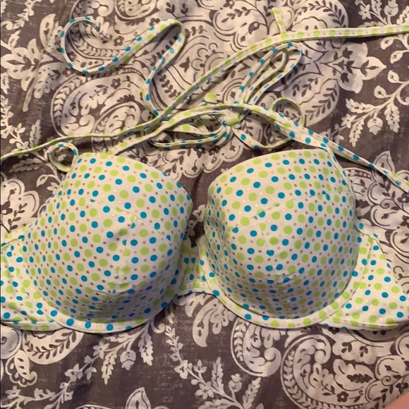 Old Navy XL bikini top - Picture 1 of 1